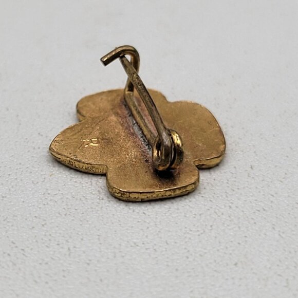 1940s Girl Scout WWII War Service Bureau Red Trefoil Enamel Vintage Brooch Pin - Picture 3 of 3